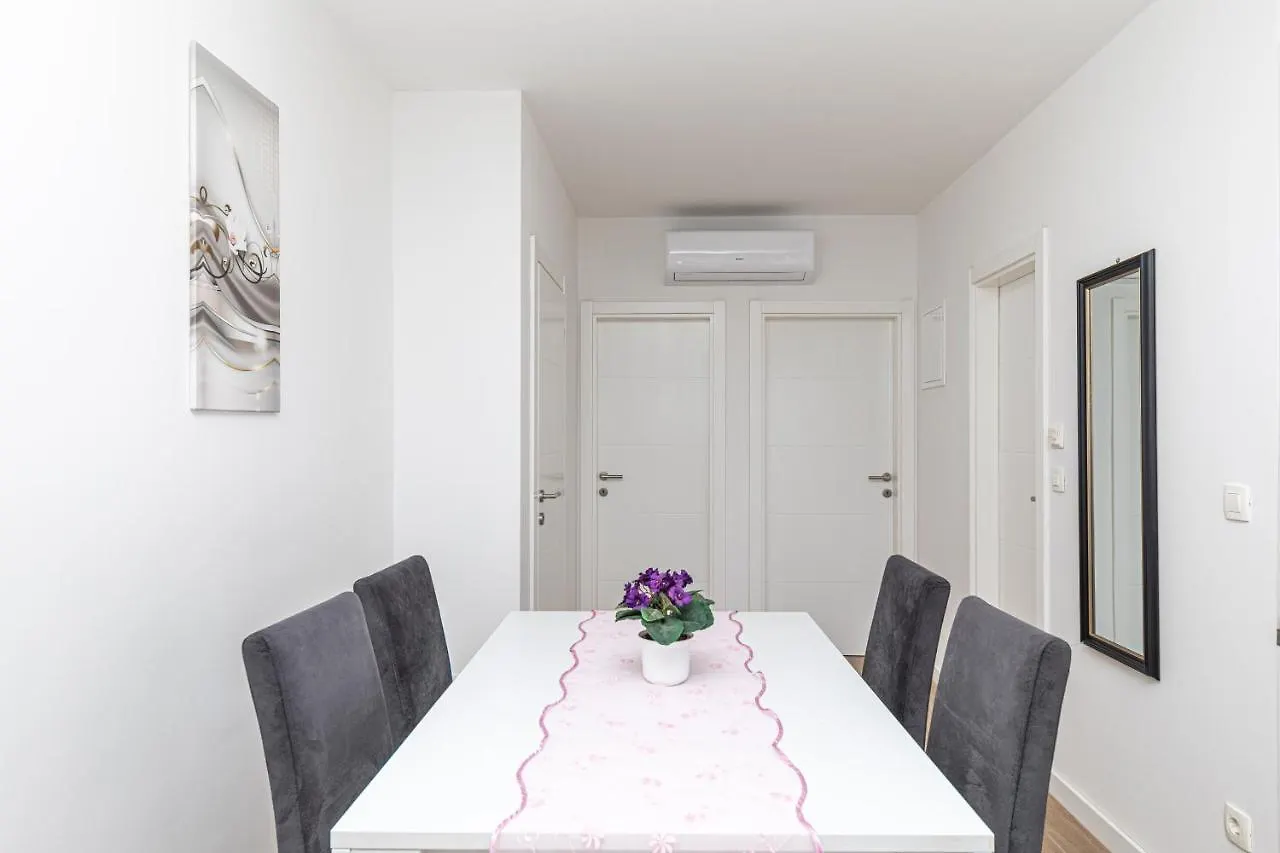 Sea View Apartment Trogir
